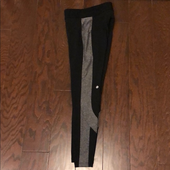 ❌SOLD❌Lululemon Box It Out leggings size 4 - Picture 3 of 7
